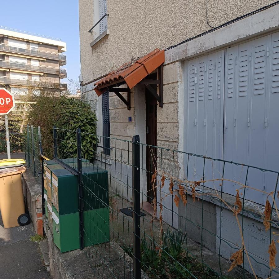 Sous Les Toits Arverne Chamalieres Exterior photo